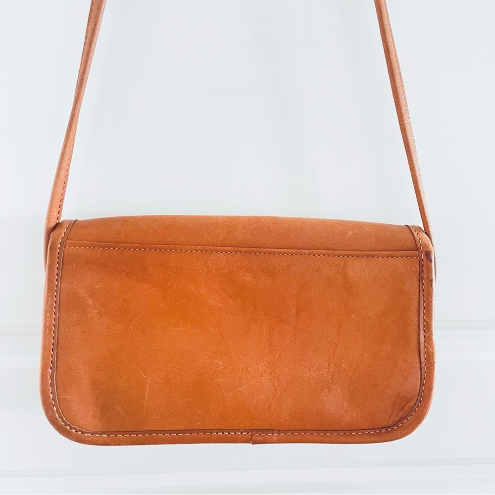 Coach Vintage Leather Tan Single Flap Crossbody Shoulder Cognac Bag - Picture 12 of 16